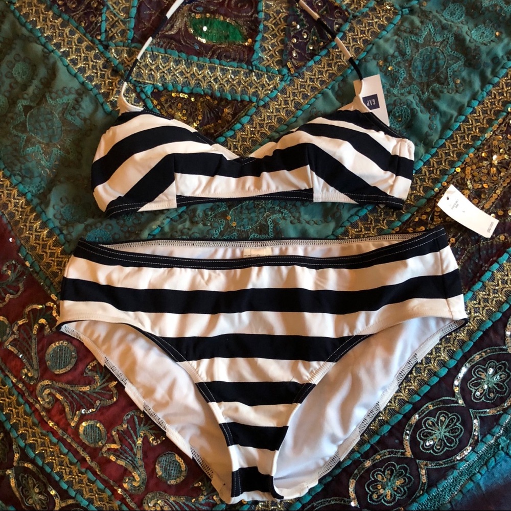 NWT Gap white navy striped bikini
